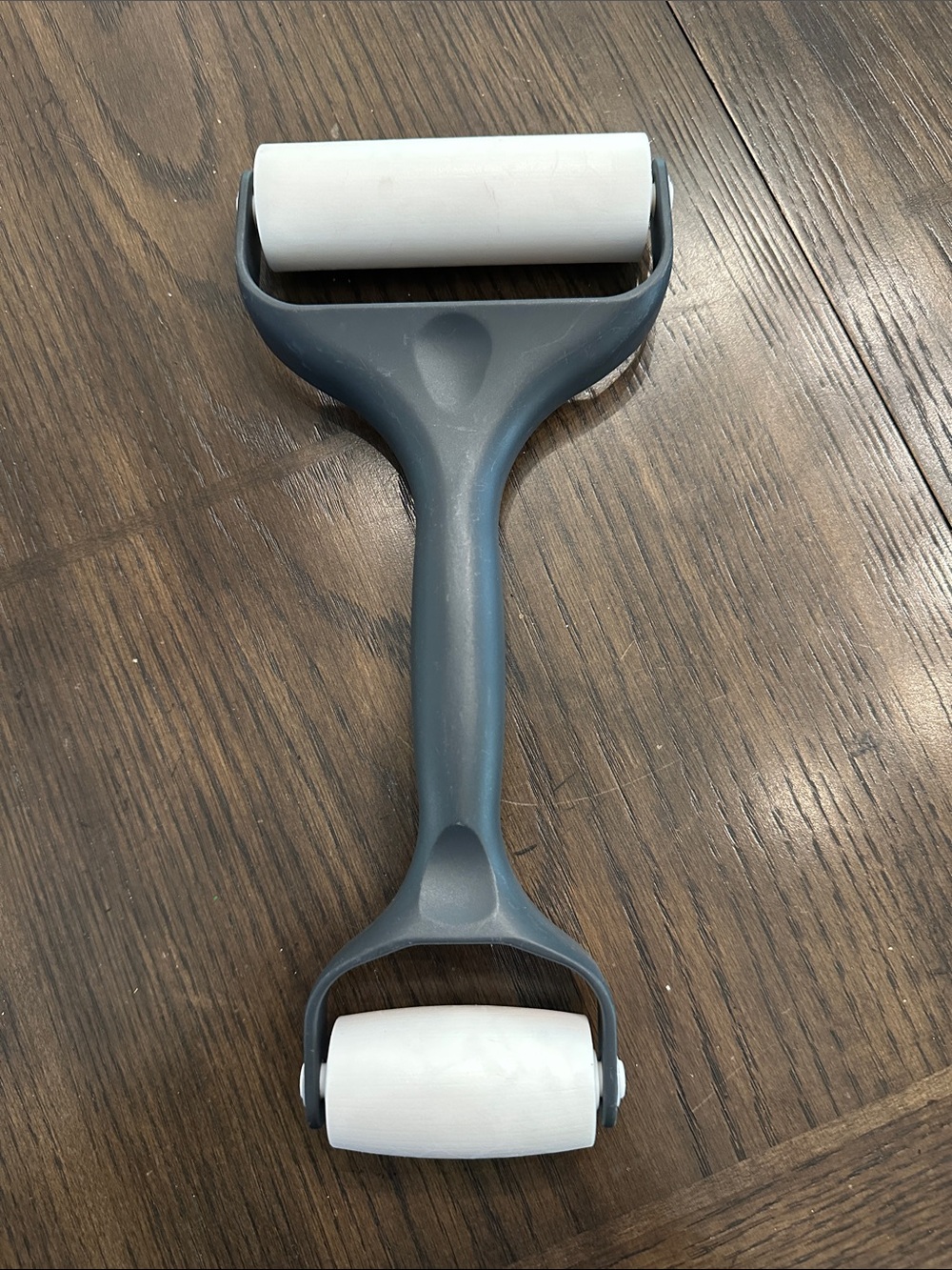 Pampered chef dough, rolling tool